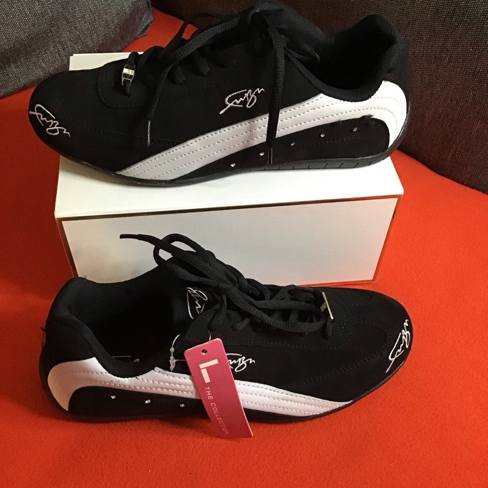 FUBU The Collection Sneakers Tennis Shoes Size 9.5 NWT
